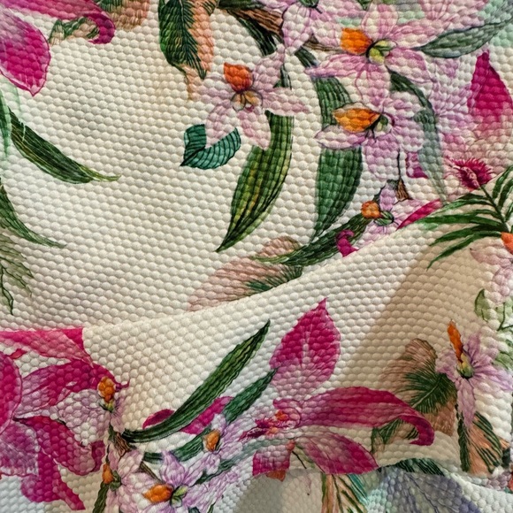 La Blanca Mystic Palms asymmetrical Ruffle Skirted Swimwear Bottom - Picture 9 of 9